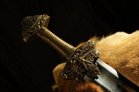 viking weapons