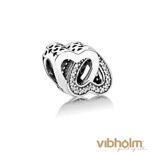 Se Pandora - Entwined Love Charm sterlingsølv 791880CZ hos Vibholm.dk