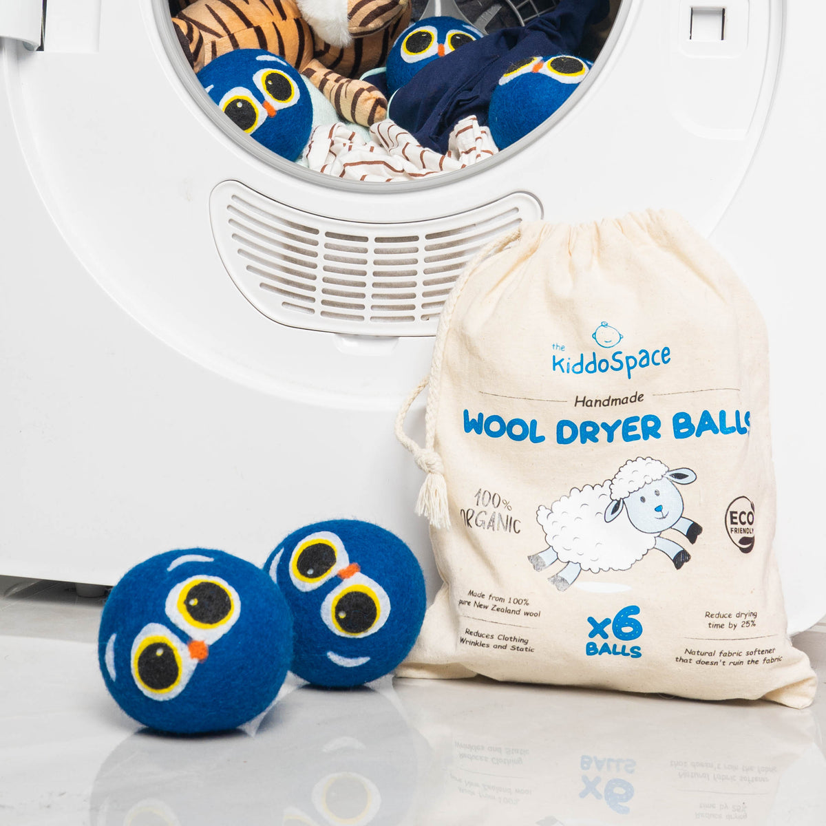 These dryer balls keep my laundry static- and wrinkle-free