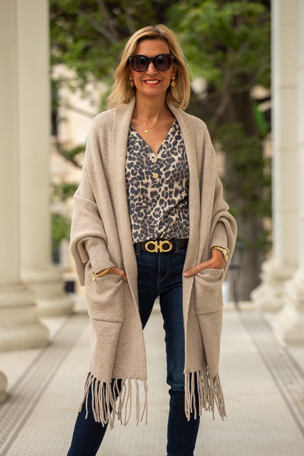 A Cardigan And Shrug All In One – Just Style LA