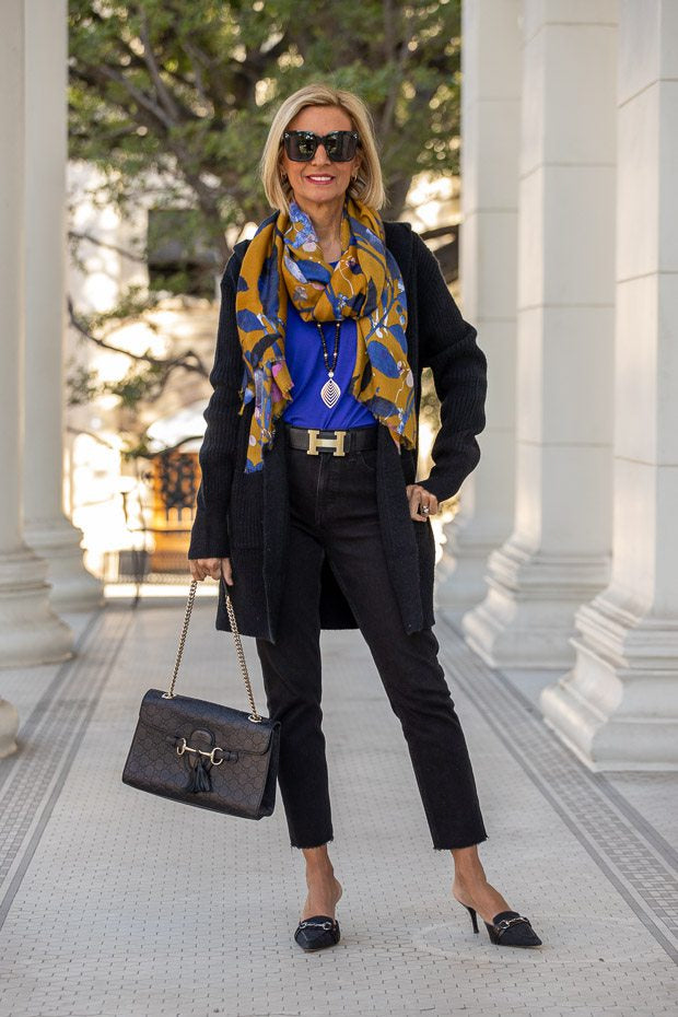 All Black With A Few Pops Of Color – Just Style LA