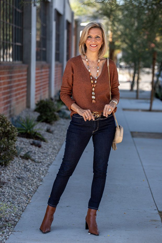 Comfy And Chic In Beautiful Autumn Colors – Just Style LA