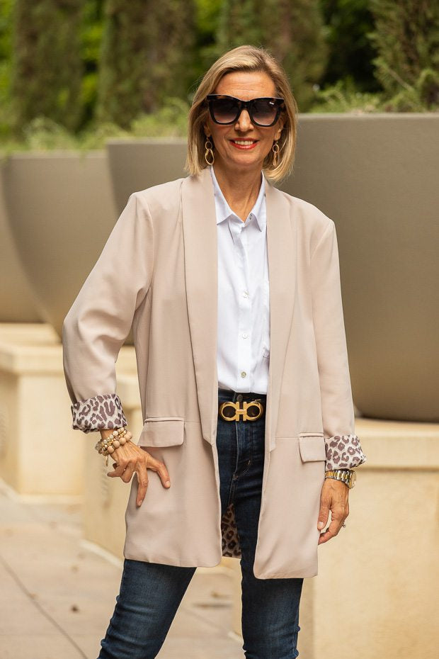 Blazers And Shirts Make Such A Classic Combo – Just Style LA