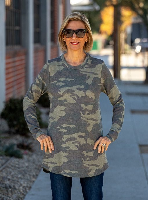 Probleem hemel Bachelor opleiding Olive Sage Camouflage Print Long Sleeve Top – Just Style LA