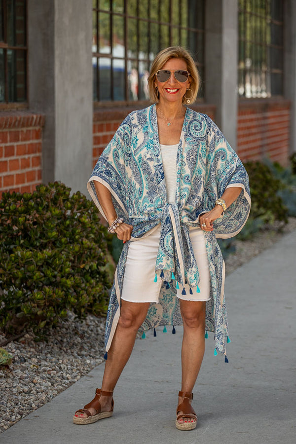 Two Ways To Wear Our Fun Paisley Print Kimono – Just Style LA