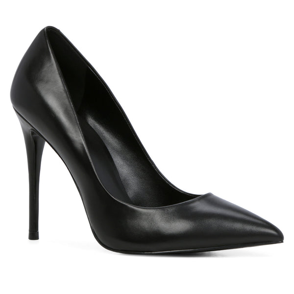 fashionable-black-heels-for-work