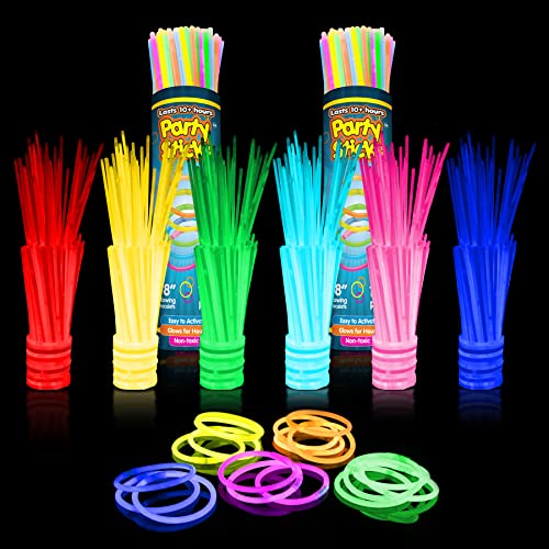 8 Inch Glow in the Dark Light Up Sticks Party Favors, Glow Sticks Party  Supplies 200pk - Glow Party Decorations, Neon Party Glow Necklaces and Glow  Bracelets with Connectors 