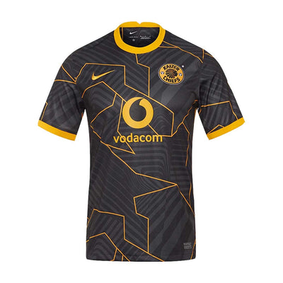 Kaizer Chiefs Reacts To 'Identical' Black / Gold Barcelona Kit