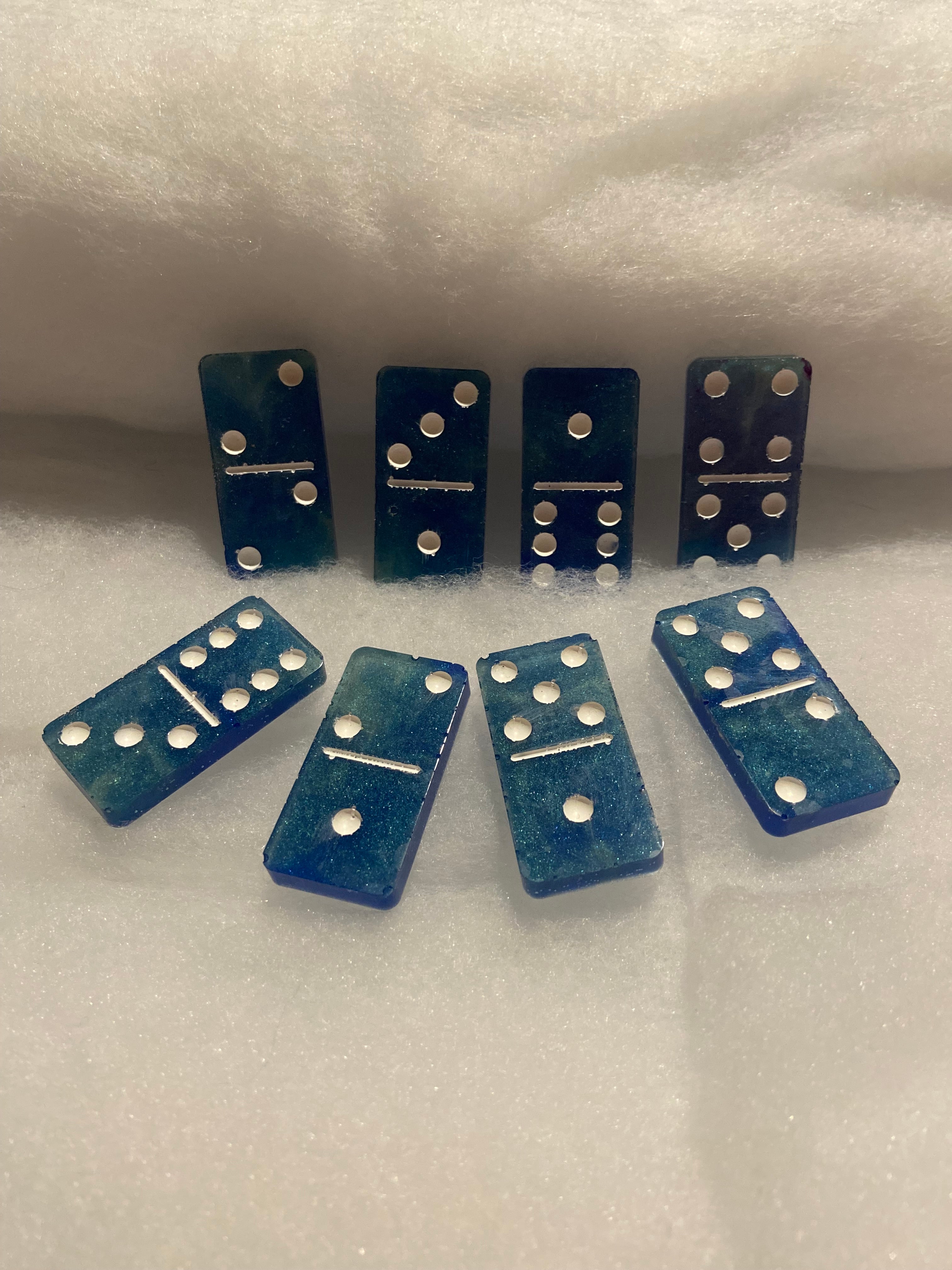 Dominoes