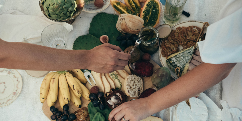 Menopause diet picnic