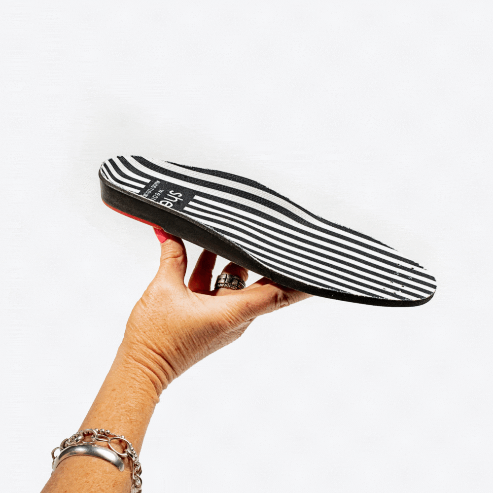 inside she wear shoe