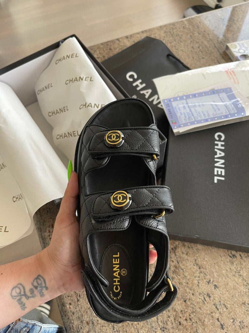 Pre-Owned & Vintage CHANEL Sandals for Women