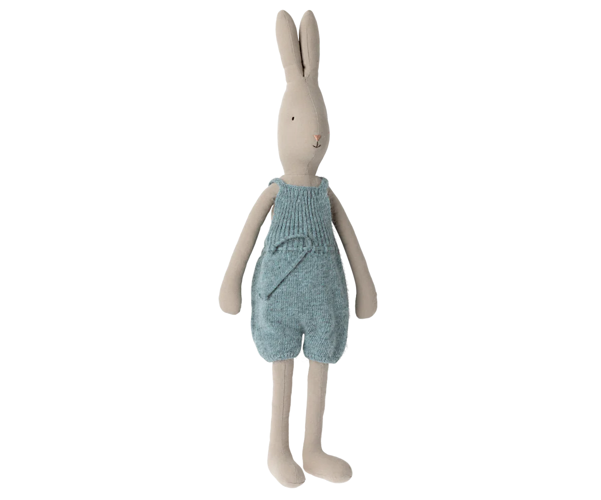 Rabbit size 4, Knitted overall