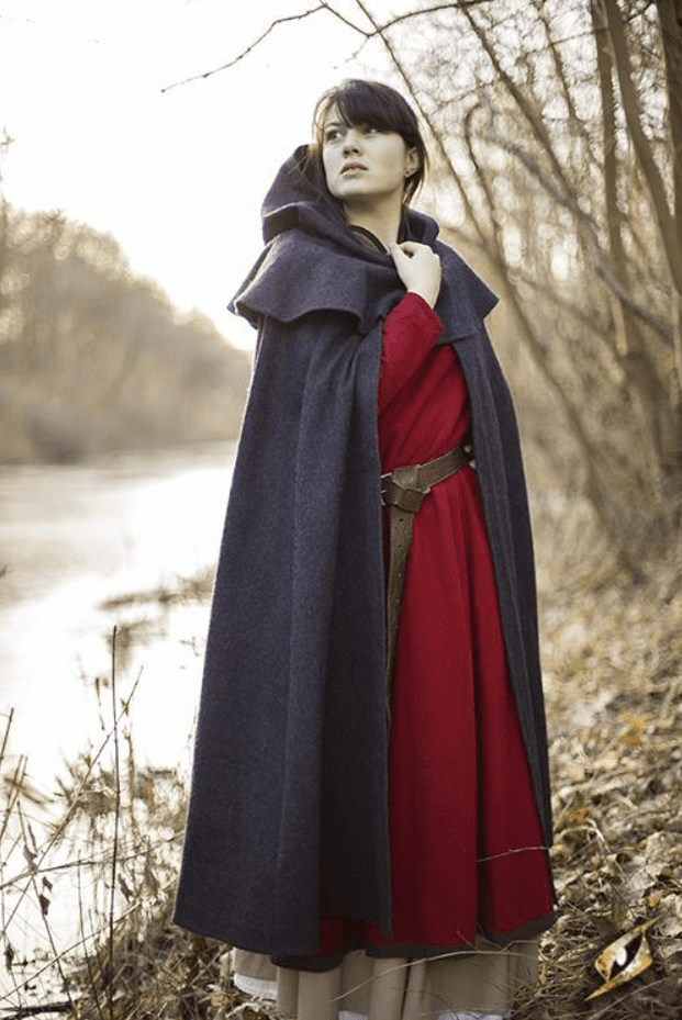Wool Cloak with Mantle – Medieval Shoppe