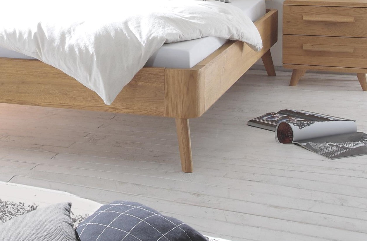 erger maken grond dwaas Eiken Bianco Geolied Bed Frame | Stevige Omranding Met Hoofdbord – Bedroom  Online