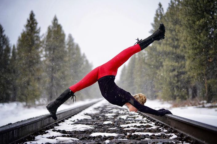 yoga snow