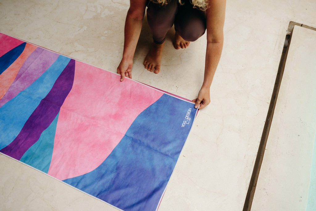 What to Wear to Hot Yoga: Tips for Not Dying