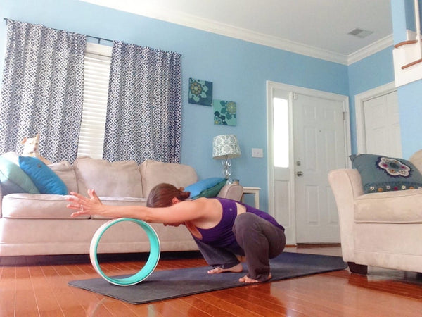 how to use a yoga wheel