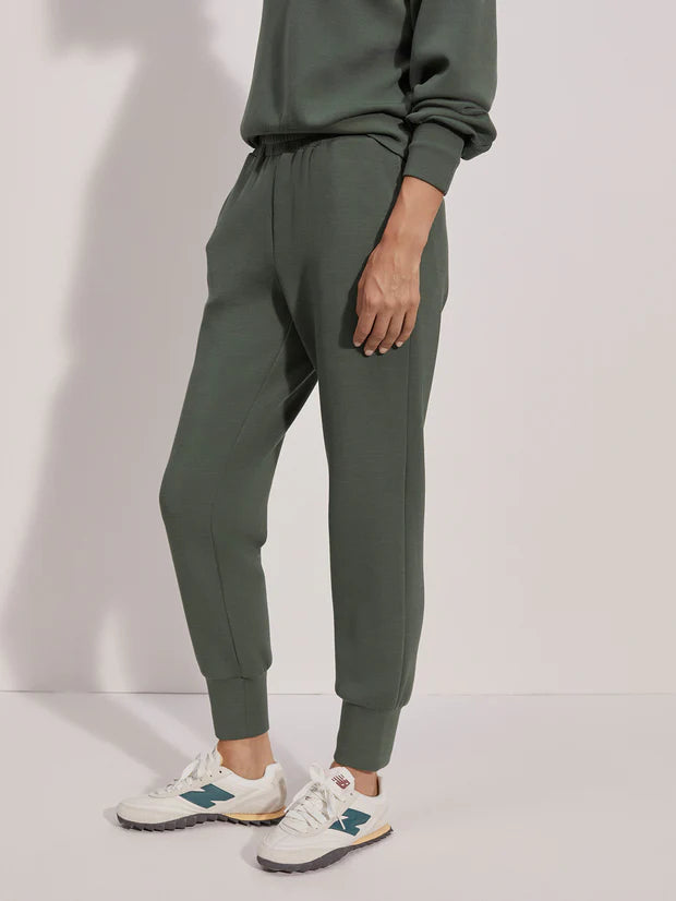 Yoga Joggers and Sweatpants for Women, 50+ Brands