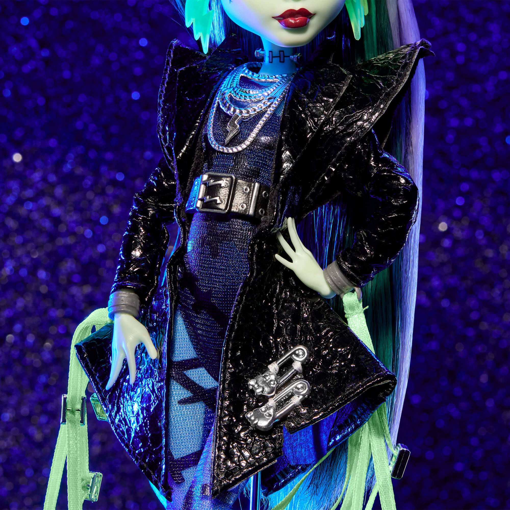 Monster High Skullector Dolls & Merch | Mattel Creations