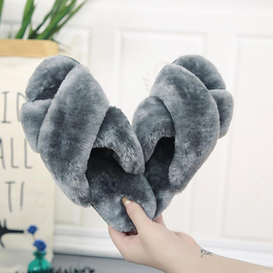 CrossFlips™ The Fluffiest Slippers - menzessential