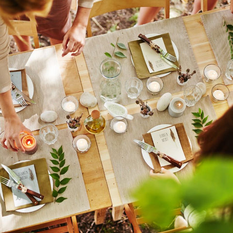 Holiday Table Setting