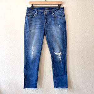 Distressed Skinny Jeans - Greenhaven Mercantile