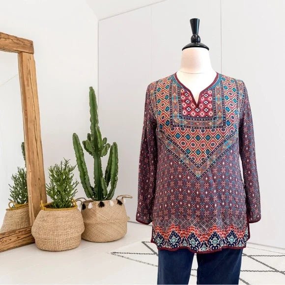 Geometric V-Neck Top