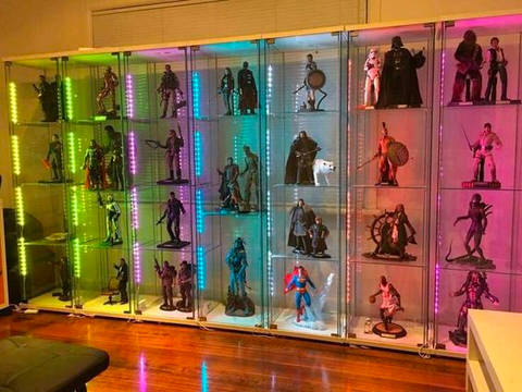 When using LED lights and spotlights in your anime figure display, achieving the correct balance is essential