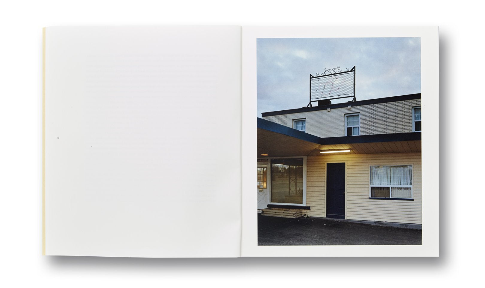 NIAGARA Alec Soth (Signed) – LASAL BOOKS