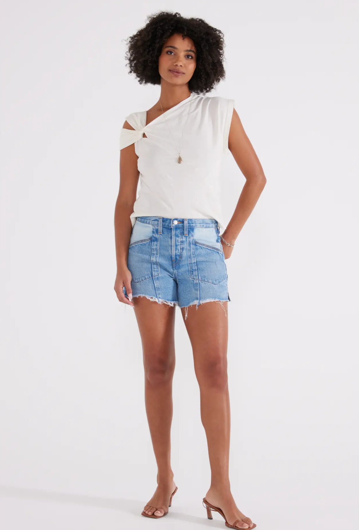 Savana Paneled Short - Galera Two Tone – Jones + Co