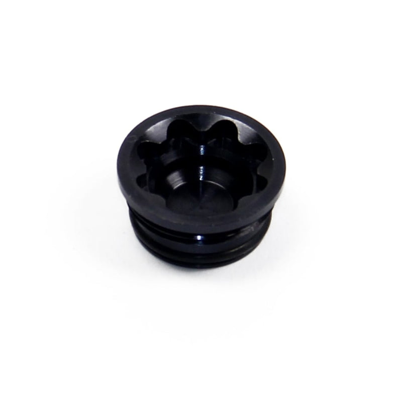 biketart Hope V4 Small / E4 Bore Cap | biketart Rewards + Free Delivery Over £50 | 0% Finance Available on all Bikes