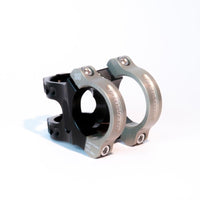 biketart Renthal Apex MTB Stem - 35mm | biketart Rewards + Free Delivery Over £50 | 0% Finance Available on all Bikes