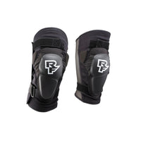 biketart Race Face Roam Knee Guard Stealth | biketart Rewards + Free Delivery Over £50 | 0% Finance Available on all Bikes