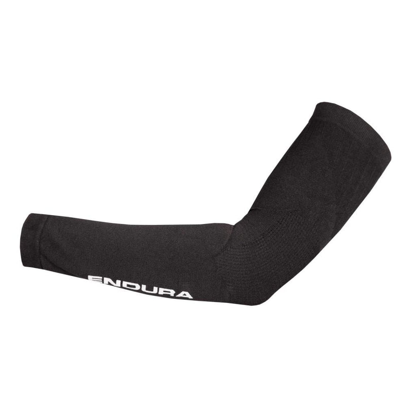 biketart Endura Engineered Arm Warmer | biketart Rewards + Free Delivery Over £50 | 0% Finance Available on all Bikes