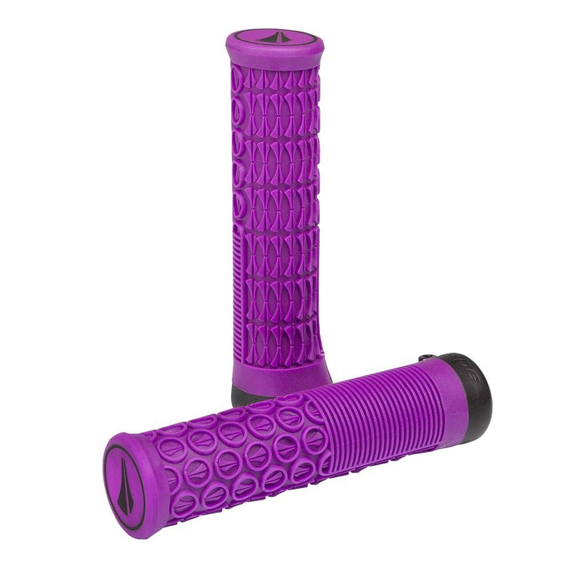 biketart SDG Thrice Lock-On Grips | biketart Rewards + Free Delivery Over £50 | 0% Finance Available on all Bikes