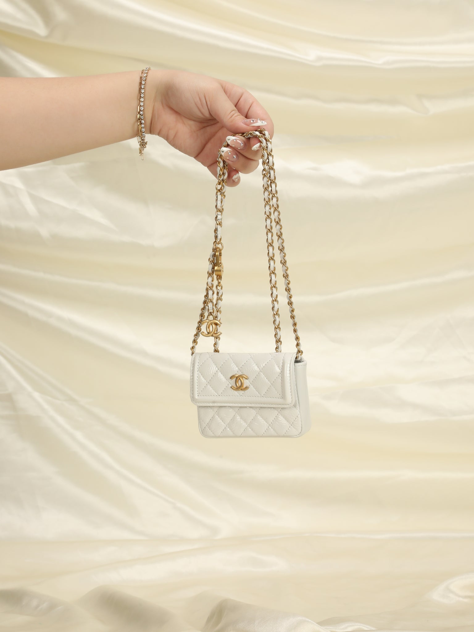 Chanel 22C Cc Quilted Mini Chain Belt Bag Sakura Pink Caviar   ＬＯＶＥＬＯＴＳＬＵＸＵＲＹ