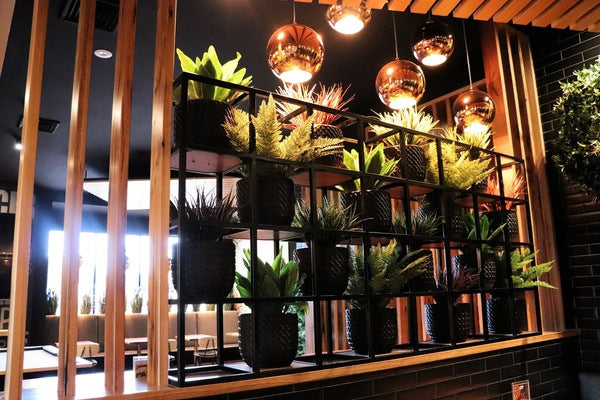 artificial potted plants