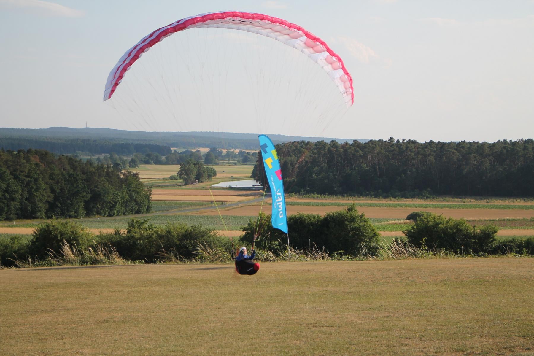 DMFV Treffen "Fly togehter - fly with friends" Hallerndorf Para Aviation RC RC-Gleitschirme RC-Paragliding Stable 2.1 Race Rast Hybrid