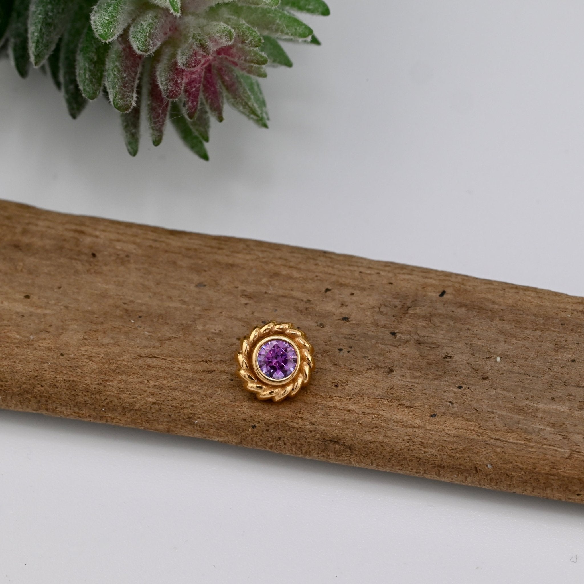 Nusura Threaded End