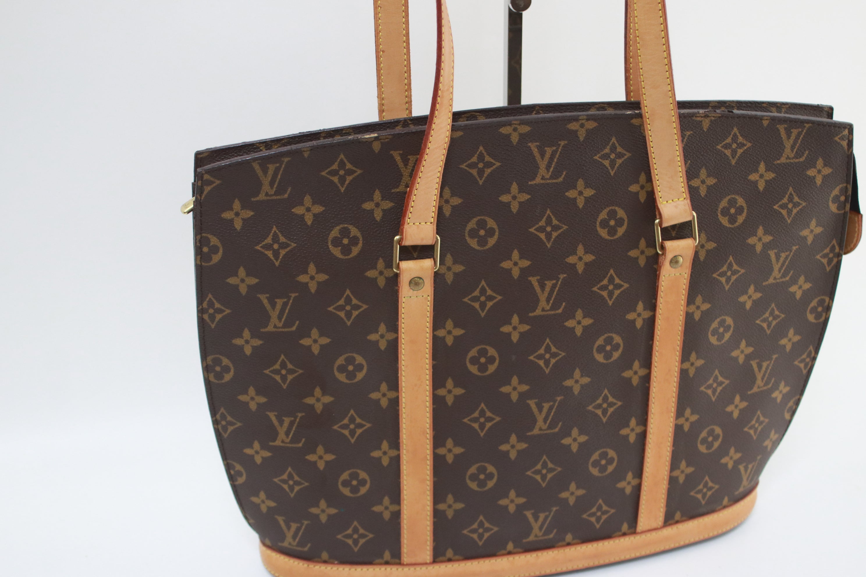 Louis Vuitton Babylone Shoulder Bag Used (6098)