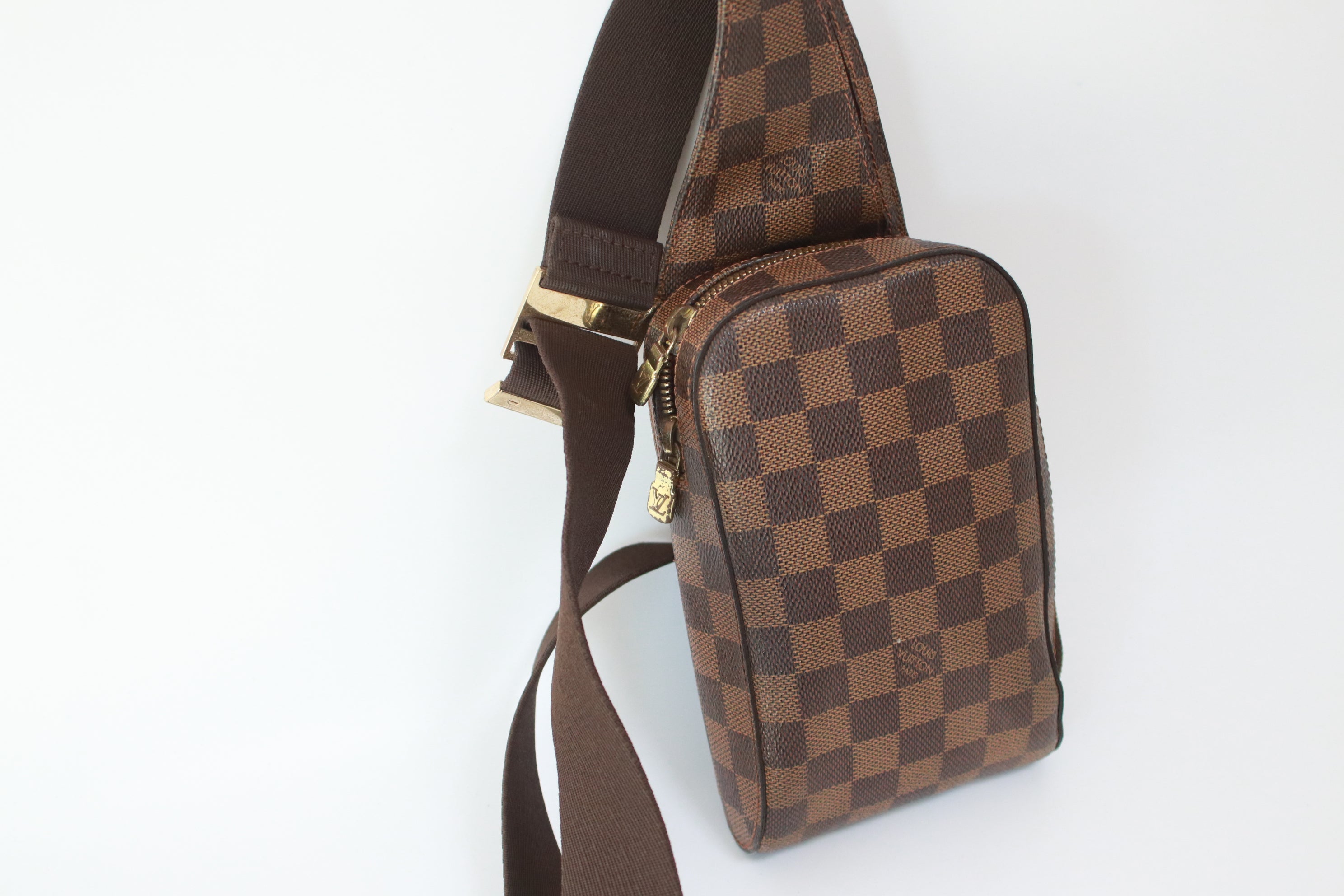 Louis Vuitton Geronimo Belt Bag Used (7136)