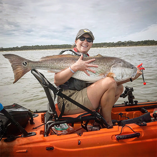 Le Yellowfin 120 est un kayak de pêche stable pour la pêche côtière.