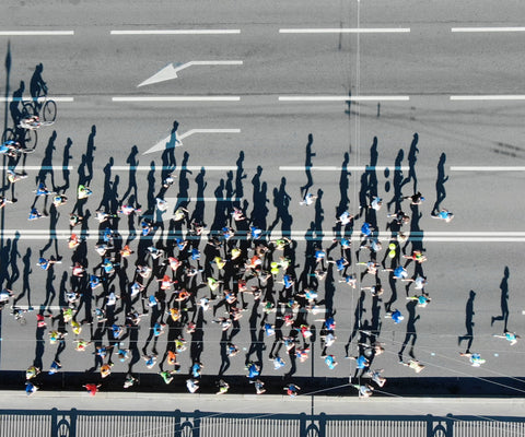 aerial view of marathon runnners