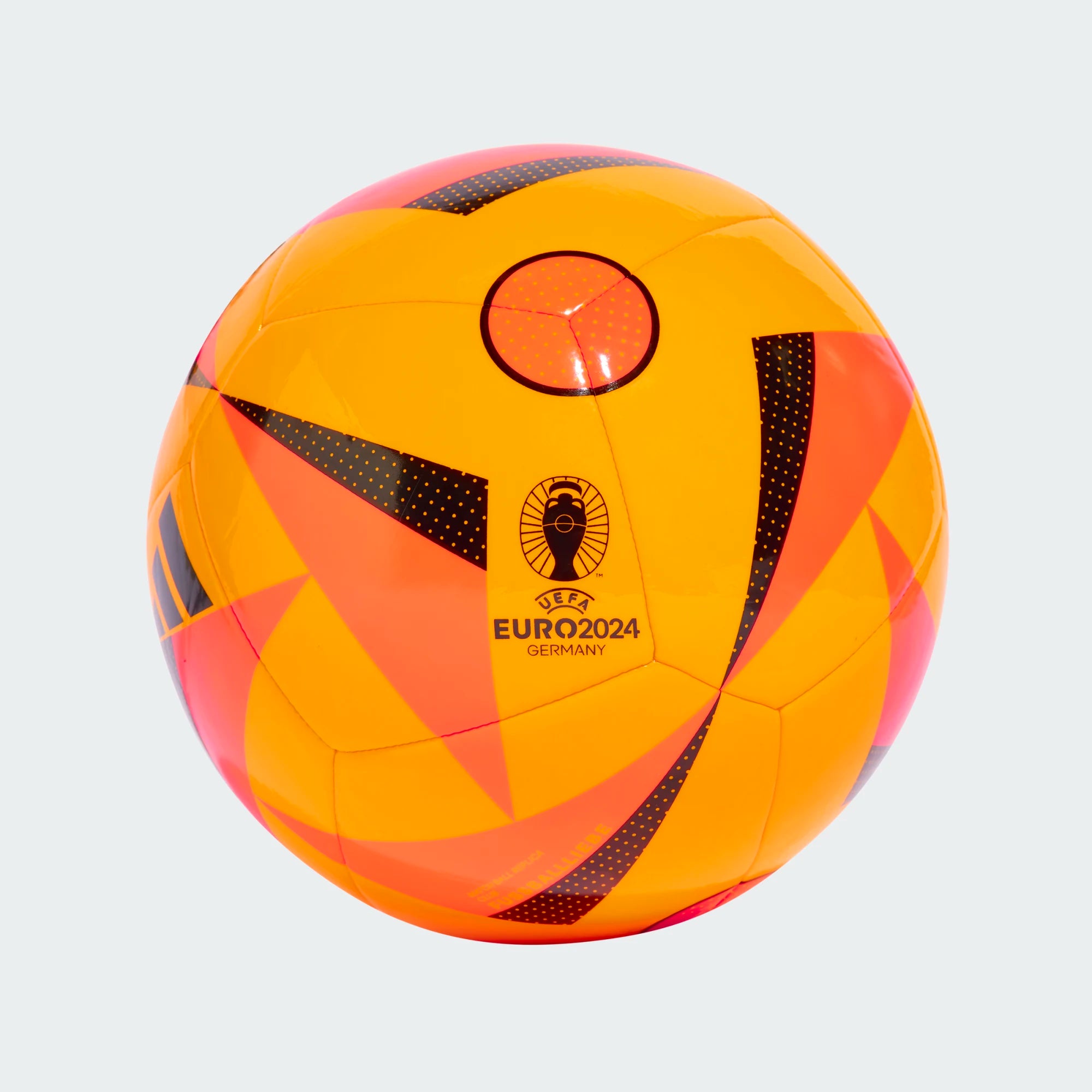 Voici “Fussballliebe”, le ballon officiel de l'Euro 2024 (VIDÉO et