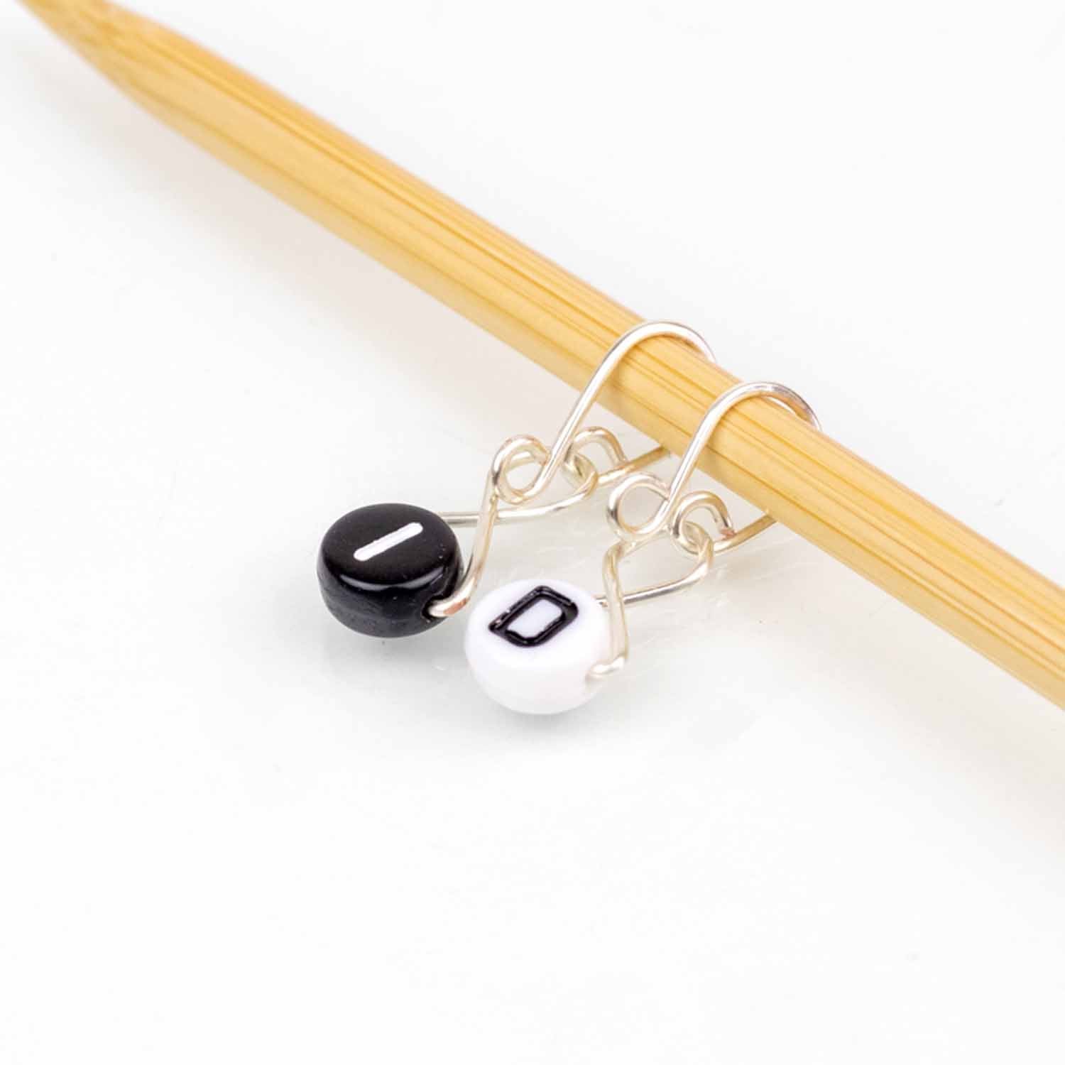 Quicker method of using a Stitch Marker that will save you time and fr –  Dreamy Wool