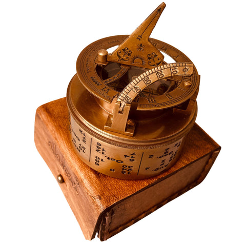 scout sundial compass