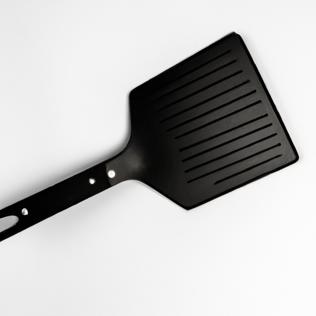 What are the benefits of using the FryOilsaver Co. 90018 Extra Length Griddle Scraper?