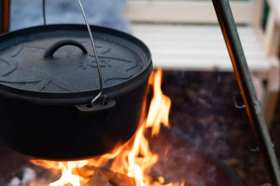 dutch oven pizza recipe