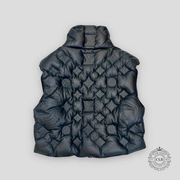 Louis Vuitton Lvse Embossed Monogram Mix Leather Blouson BLACK. Size 50